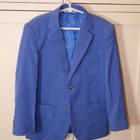 Gioberti boys blue corduroy jacket in great condition. - Picture 3 of 4